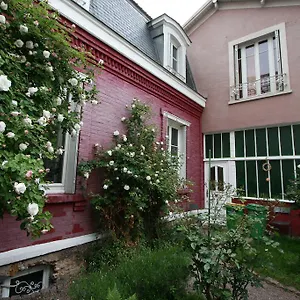 La Maison Rouge Alojamento de Acomodação e Pequeno-almoço